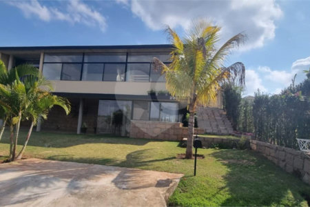 Casa à venda com 4 suítes no condomínio Xapada, Itu - SP