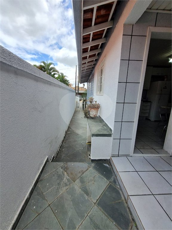 Casa à venda com 4 quartos, sendo 1 suíte, no condomínio Parque Ibiti do Paço, Sorocaba - SP