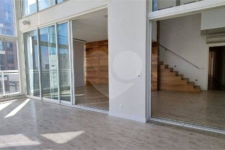 Apartamento à venda com 3 suítes em Vila Mariana, São Paulo, SP