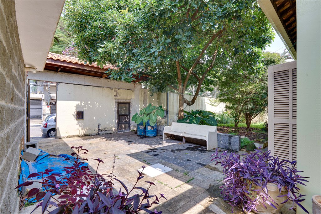 Casa à venda ou para alugar com 4 suítes em Alto da Boa Vista, São Paulo, SP