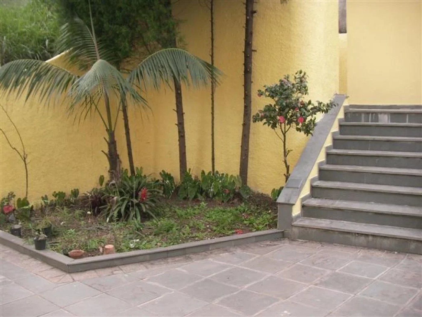 Sobrado à venda com 4 suítes em Parque dos Príncipes, São Paulo, SP