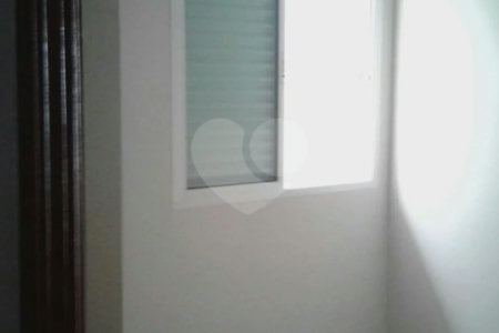 Casa à venda com 3 quartos, sendo 1 suíte, em Vila Nivi, São Paulo, SP