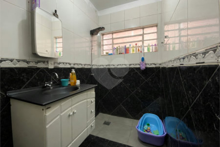 Casa à venda com 3 quartos, sendo 1 suíte, em Vila Barcelona, Sorocaba, SP