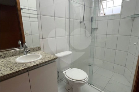 Casa à venda com 3 quartos, sendo 1 suíte,  em Vila Suissa, Mogi das Cruzes, SP