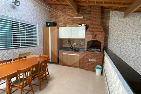 Sobrado à venda com 3 quartos em Vila Mendes, São Paulo, SP
