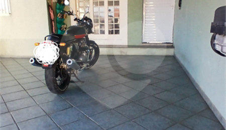 Casa à venda com 2 quartos em Conjunto Habitacional Ana Paula, Mogi das Cruzes, SP