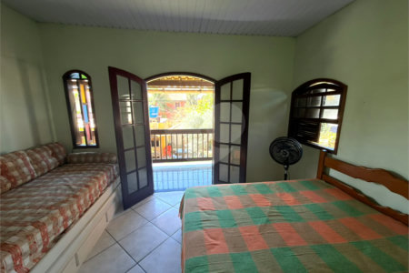 Casa à venda com 7 quartos em Peró, Cabo Frio, RJ