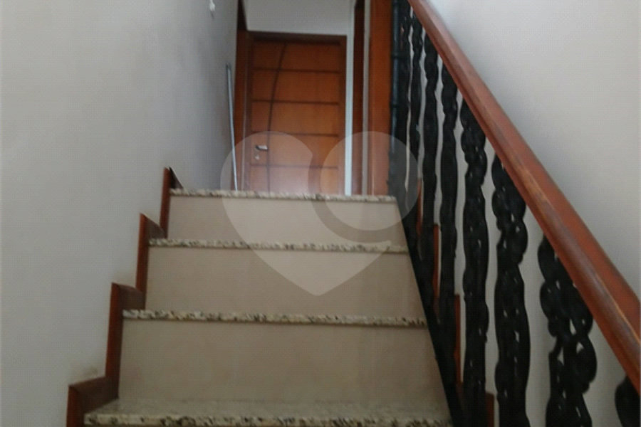 Casa à venda com 4 quartos, sendo 1 suíte, em Vila Romão, Salto, SP
