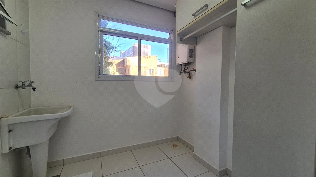 Apartamento à venda com 3 quartos, sendo 1 suíte,  em Vila Jardini, Sorocaba, SP