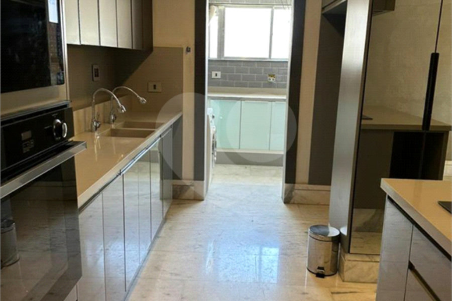 Apartamento à venda com 3 quartos, sendo 1 suíte, em Pompéia, São Paulo, SP