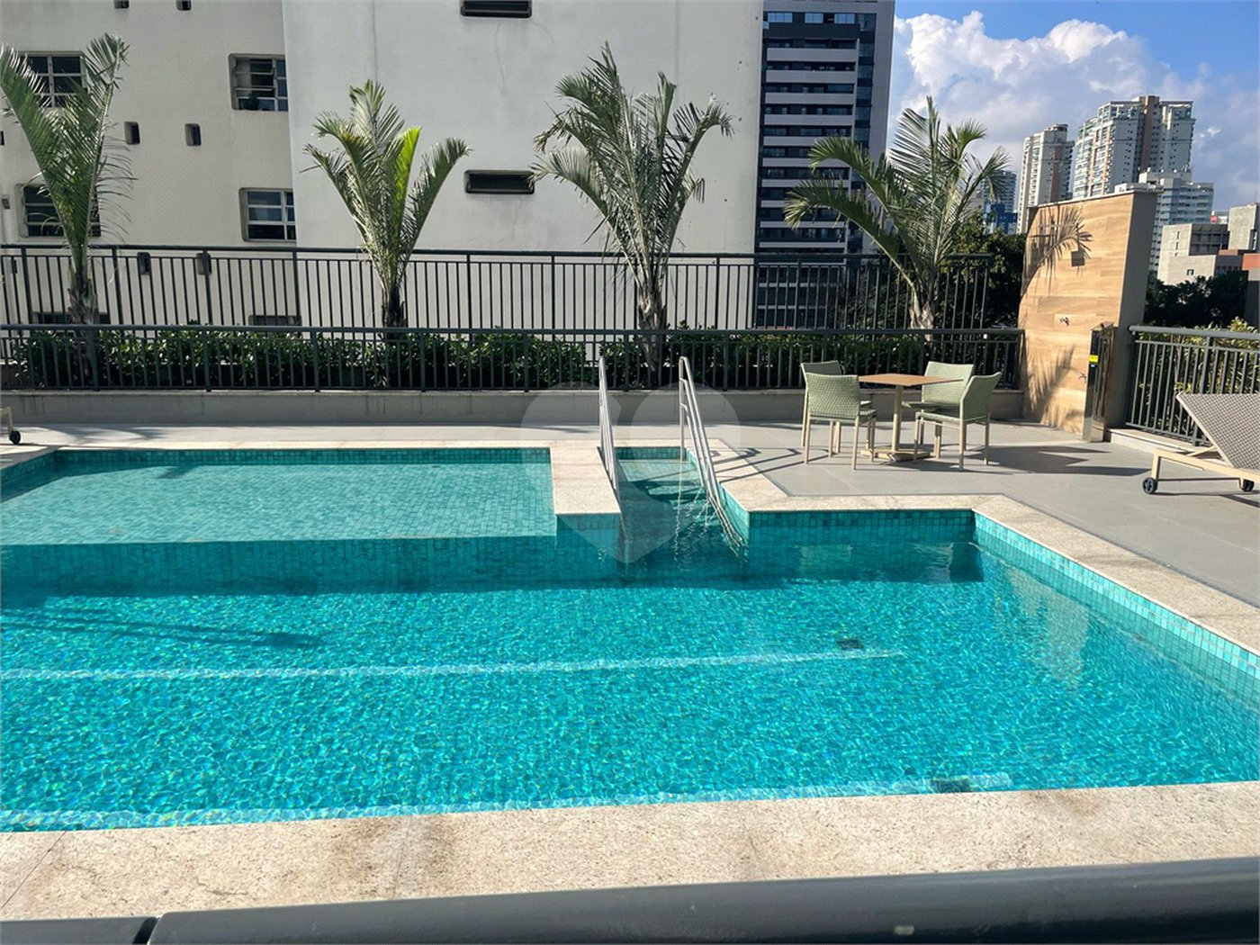 Apartamento à venda com 2 quartos, sendo 1 suíte, em Santo Amaro, São Paulo, SP