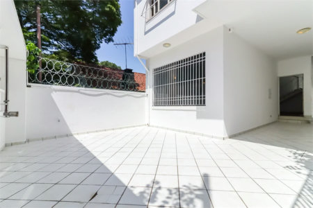 Casa à venda com 3 quartos, sendo 1 suíte, em Brooklin Paulista, São Paulo, SP