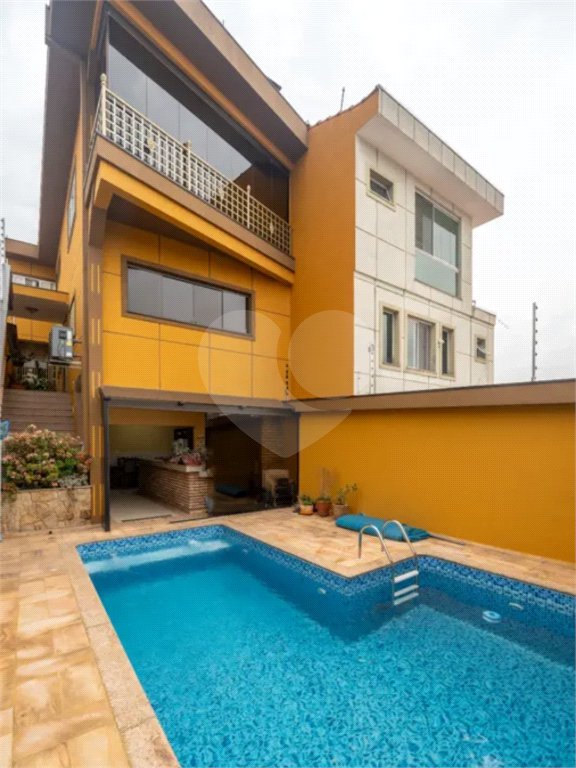 Sobrado à venda com 3 suítes em Chácara Inglesa (zona Norte), São Paulo, SP
