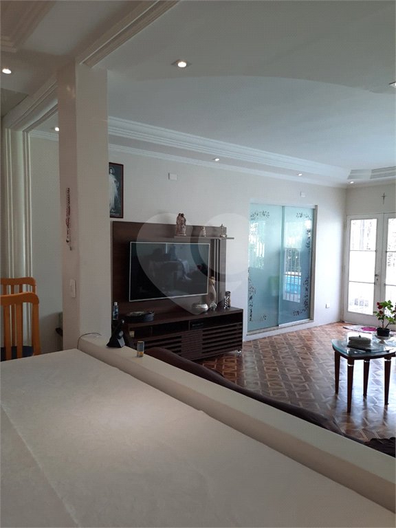 Casa à venda com 5 quartos, sendo 2 suítes, em Vila Nova Cachoeirinha, São Paulo, SP