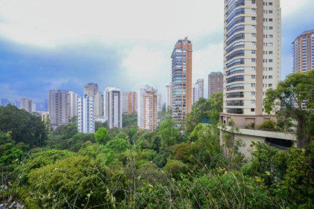 Apartamento à venda com 4 quartos, sendo 2 suítes, em Paraíso do Morumbi, São Paulo, SP