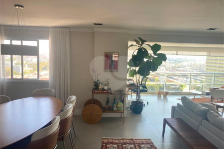 Apartamento à venda com 3 suítes em Vila Leopoldina, São Paulo, SP
