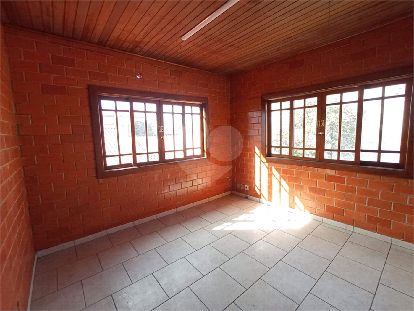 Casa à venda com 3 quartos, sendo 1 suíte, em Limão, São Paulo, SP