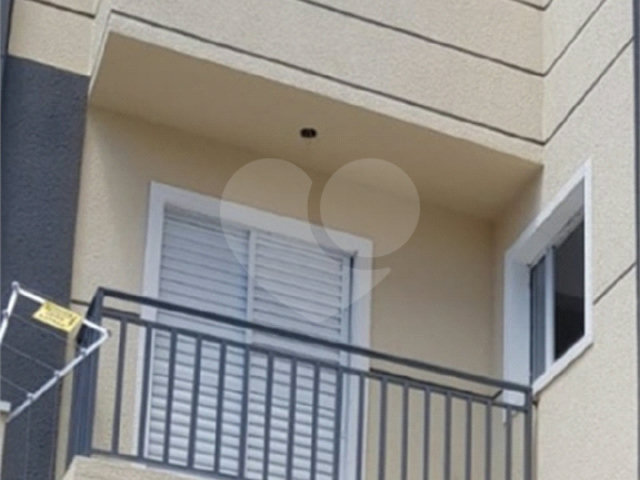 Casa à venda com 2 quartos no condomínio Hebe, São Paulo - SP