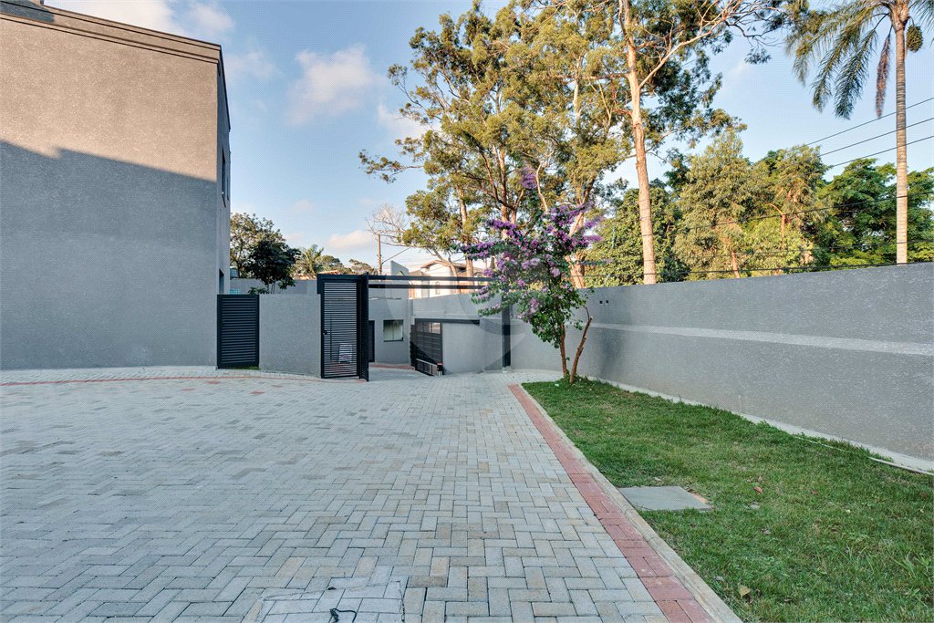 Casa à venda com 4 suítes no condomínio Reserva Robélia, São Paulo - SP