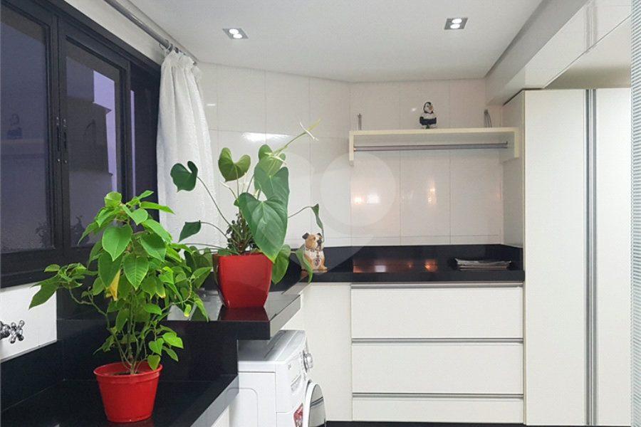 Cobertura à venda com 4 quartos, sendo 3 suítes,  em Santana, São Paulo, SP