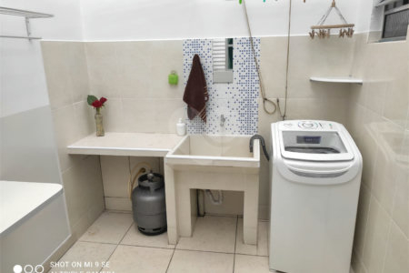 Sobrado à venda com 1 suíte em Jardim Luciana, Itaquaquecetuba, SP