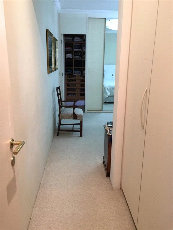 Apartamento à venda com 4 suítes em Vila Suzana, São Paulo, SP