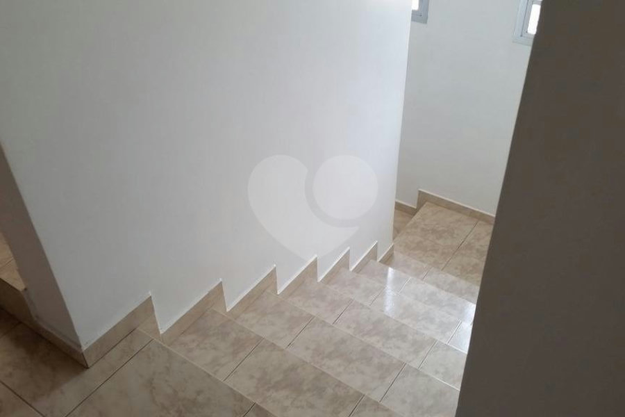 Sobrado à venda com 3 quartos, sendo 1 suíte, em Tremembé, São Paulo, SP