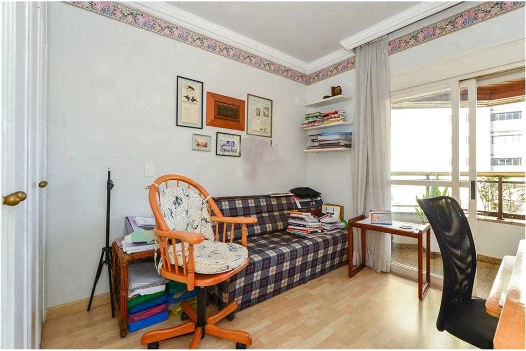 Apartamento à venda com 4 suítes em Vila Suzana, São Paulo, SP