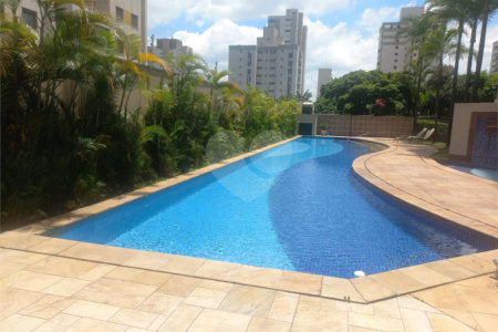 Apartamento à venda com 3 suítes em Vila Pompéia, São Paulo, SP