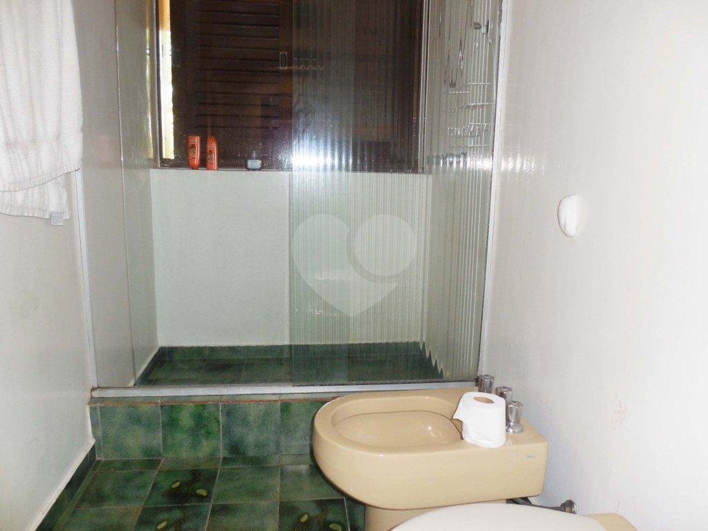 Sobrado à venda ou para alugar com 4 quartos, sendo 1 suíte, em Alto da Boa Vista, São Paulo, SP