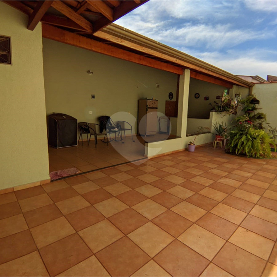 Casa à venda com 4 quartos, sendo 1 suíte, em Valentina Figueiredo, Ribeirão Preto, SP