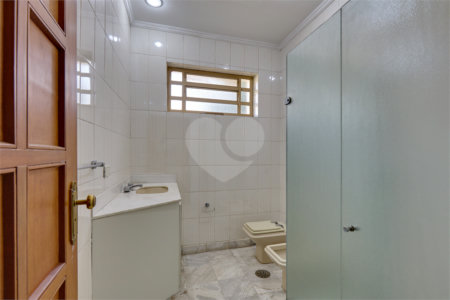 Casa à venda ou para alugar com 4 suítes em Alto da Boa Vista, São Paulo, SP