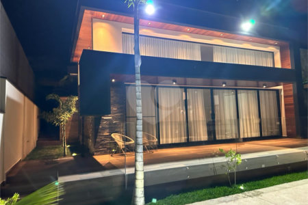 Casa à venda com 4 suítes no condomínio Saint Patrick, Sorocaba - SP