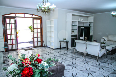 Casa à venda ou para alugar com 4 quartos, sendo 2 suítes, em Vila Santa Catarina, São Paulo, SP