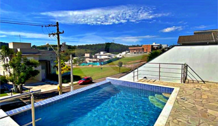 Casa à venda com 3 suítes no condomínio Santa Isabel I, Louveira - SP