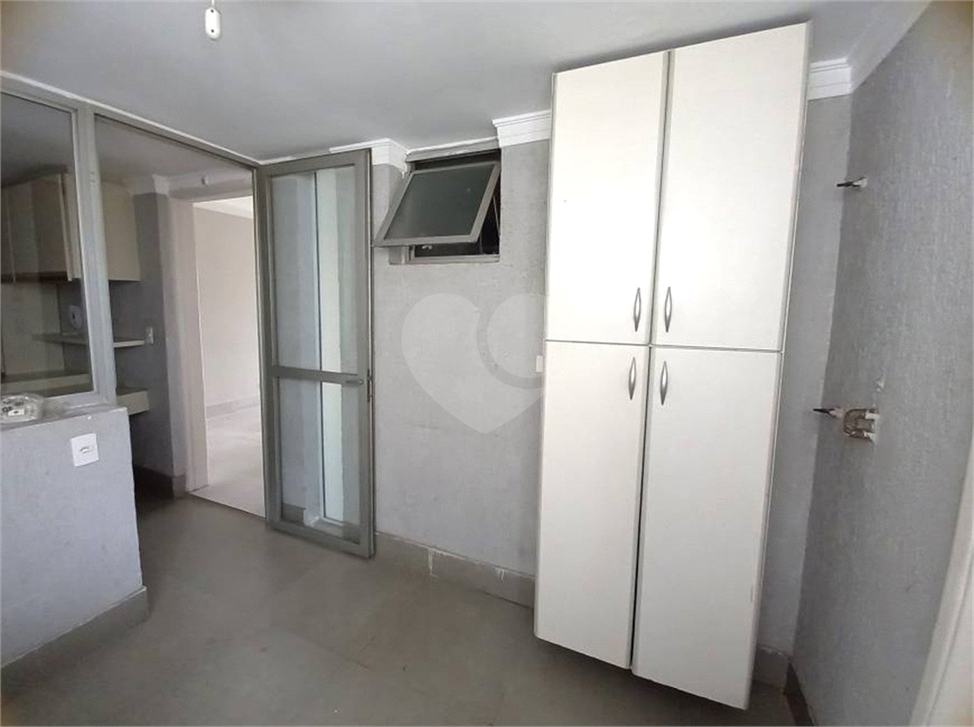 Apartamento à venda com 3 quartos, sendo 1 suíte,  em Santana, São Paulo, SP