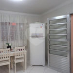Sobrado à venda com 2 quartos em Jardim Santa Emília, São Paulo, SP