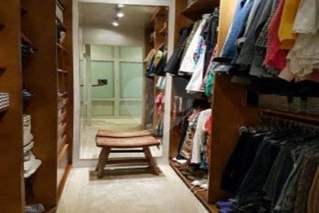 Apartamento à venda com 4 quartos, sendo 3 suítes,  em Campo Belo, São Paulo, SP