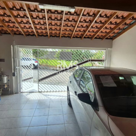 Casa à venda com 3 quartos, sendo 1 suíte,  em São Luiz, Itu, SP