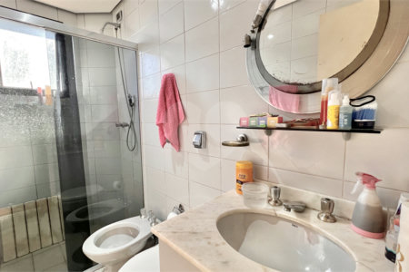 Apartamento à venda com 4 quartos, sendo 1 suíte, em Vila Mariana, São Paulo, SP