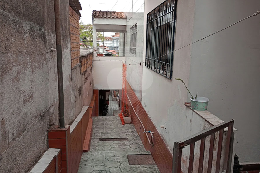 Sobrado à venda com 2 quartos em Horto, São Paulo, SP