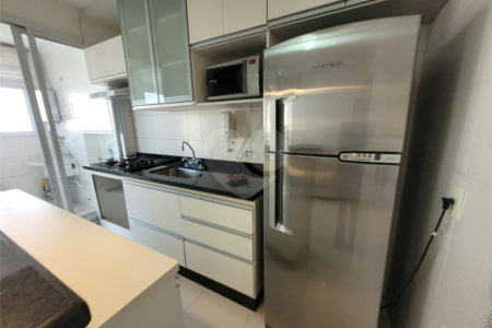 Apartamento para alugar com 2 quartos, sendo 1 suíte, em Vila Anastácio, São Paulo, SP