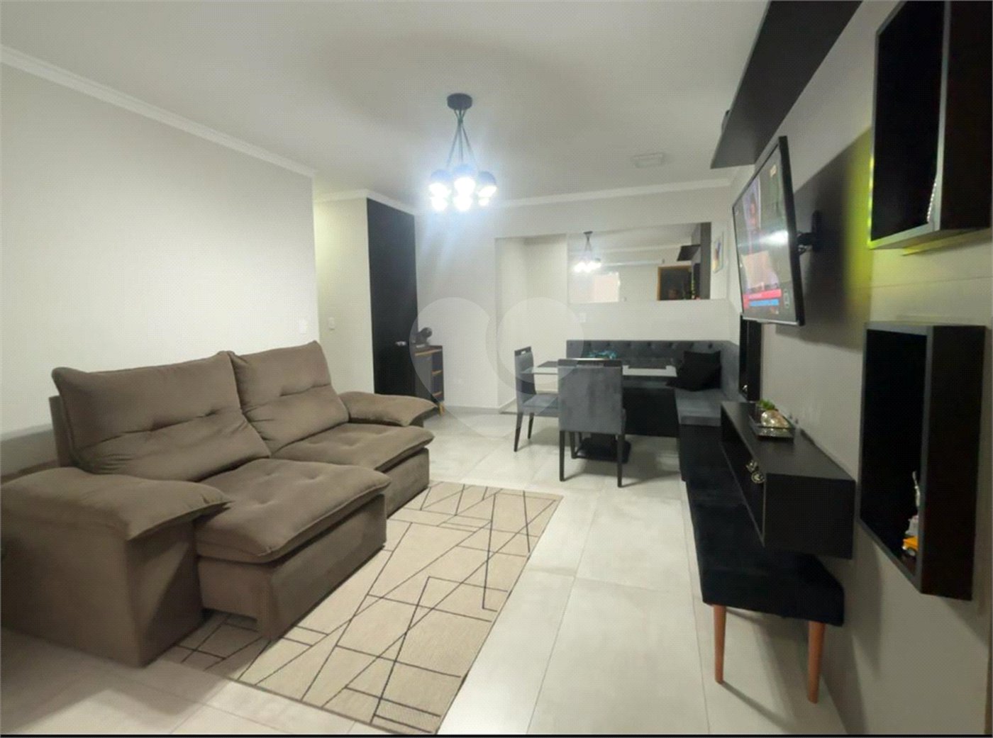 Apartamento à venda com 2 suítes em Vila Gustavo, São Paulo, SP