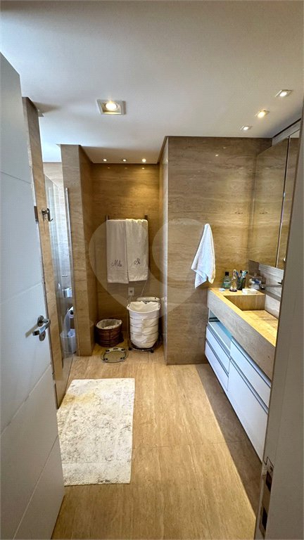 Apartamento à venda com 4 quartos, sendo 3 suítes,  em Santana, São Paulo, SP