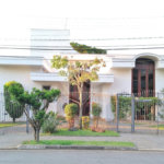 Casa à venda com 4 quartos, sendo 1 suíte,  em Jardim Guedala, São Paulo, SP