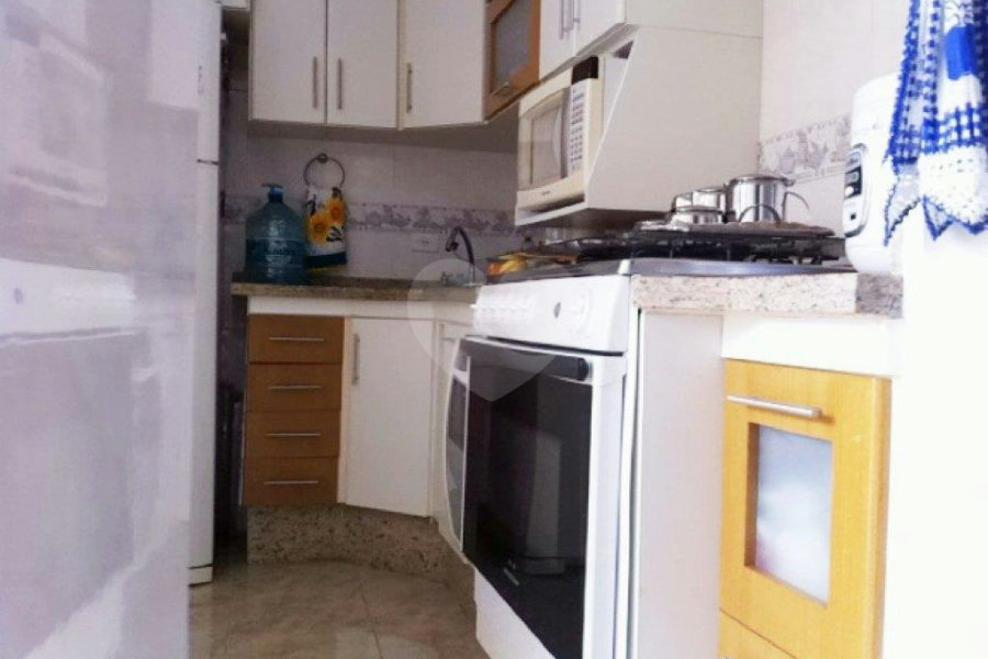 Sobrado à venda com 2 quartos em Vila Maria Alta, São Paulo, SP
