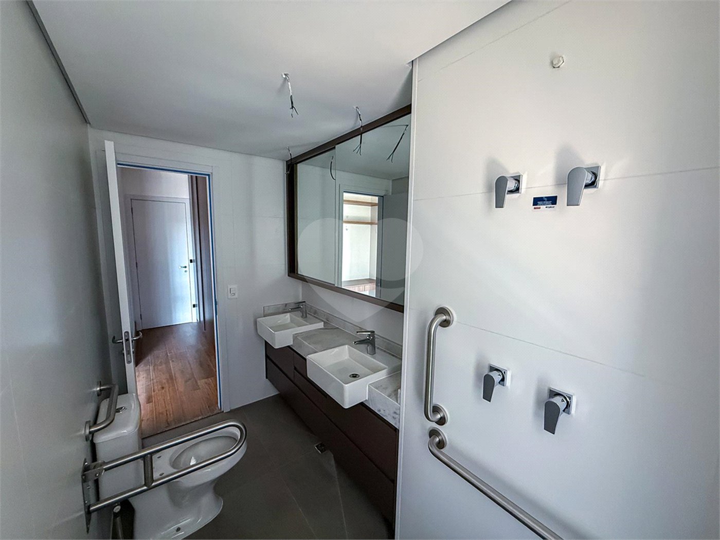 Apartamento à venda com 3 suítes em Sumarezinho, São Paulo, SP