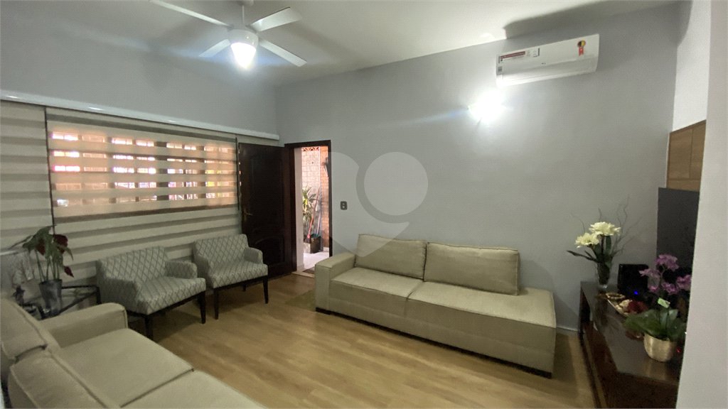 Casa Térrea à venda com 4 quartos, sendo 1 suíte, em Campo Grande, São Paulo, SP