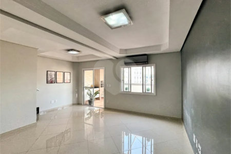 Casa à venda com 3 suítes em Água Fria, São Paulo, SP