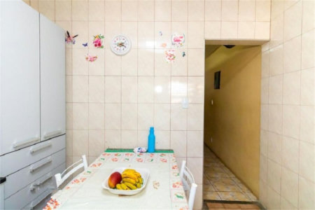 Casa à venda com 3 quartos em Parque Vitória, São Paulo, SP